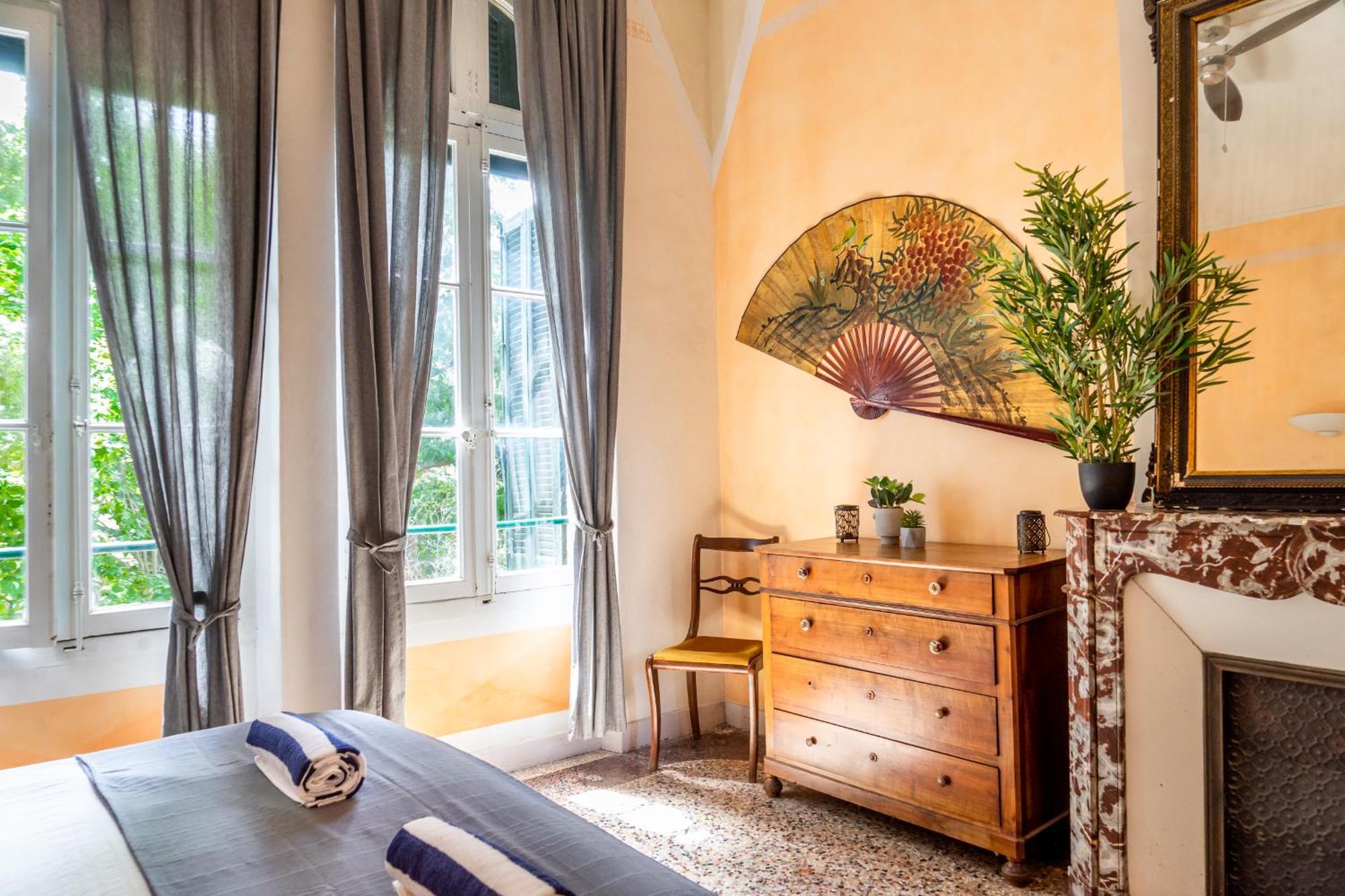 Ultimate Relaxation For Family Or Group At Renowned Couvent Des Ursulines, A Tranquil Escape In Historic Pezenas Villa Rum bild